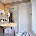 The Originals Access, Arum, Remiremont