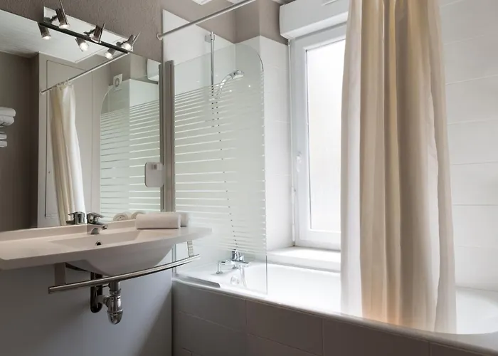 Hotel The Originals Access, Arum, Remiremont